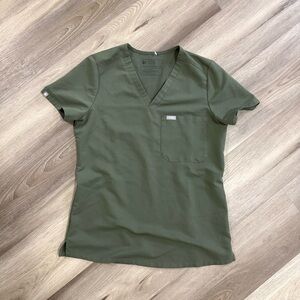 Figs Olive Scrub Top